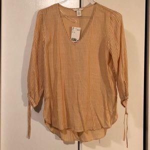 Lightweight blouse NEW WITH TAGS